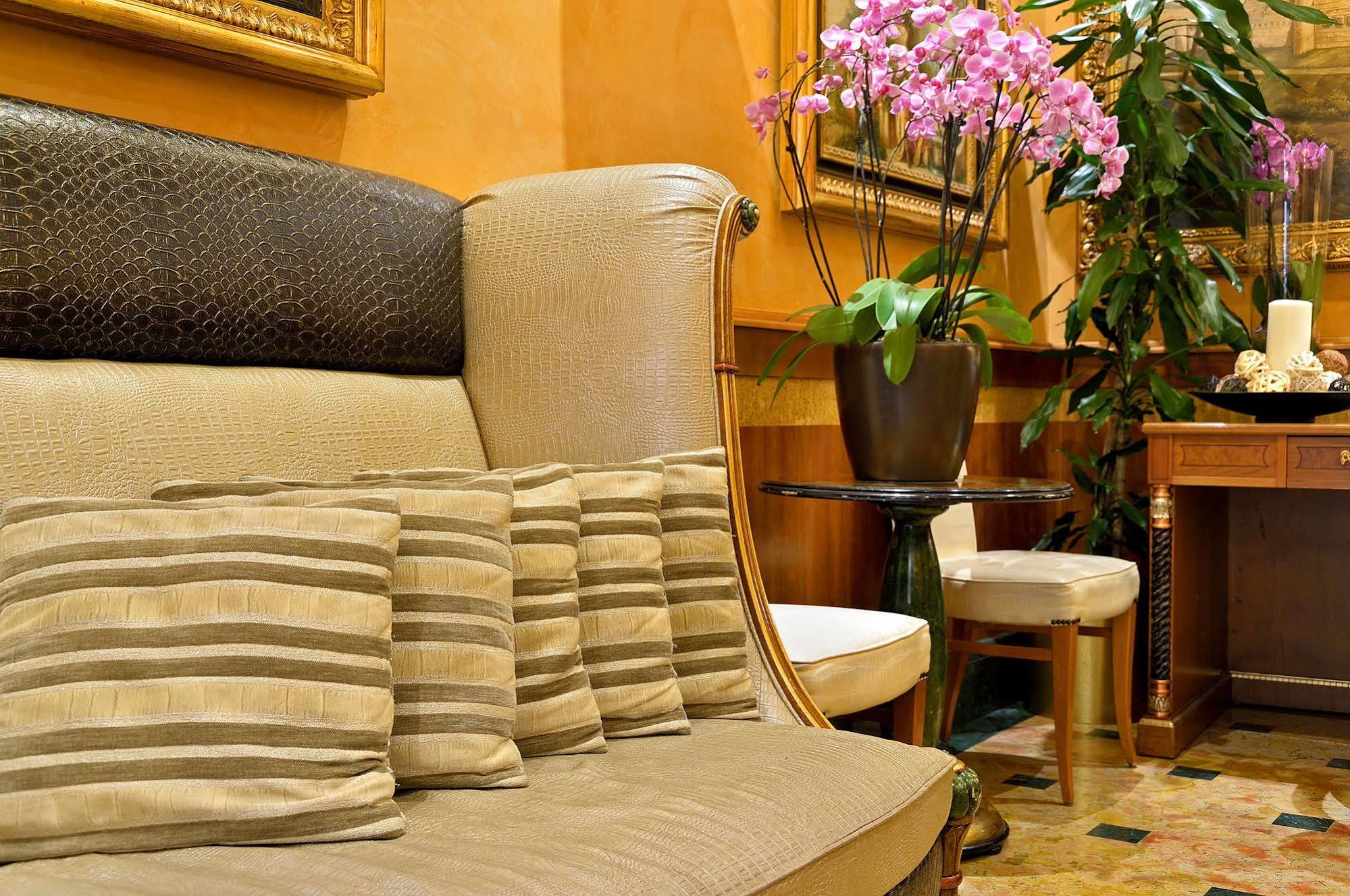 Hotel Homs Rome Exterior photo